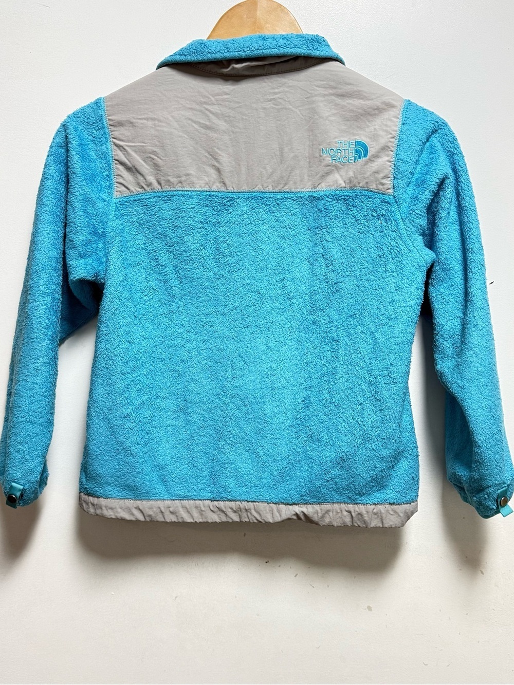The North Face Aqua Blue and Light Gray Fleece Jacket - Picture 4 of 7